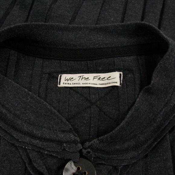 We The Free People Black Gray Mix Knit Henley Top Womens Sz XS - Picture 3 of 5